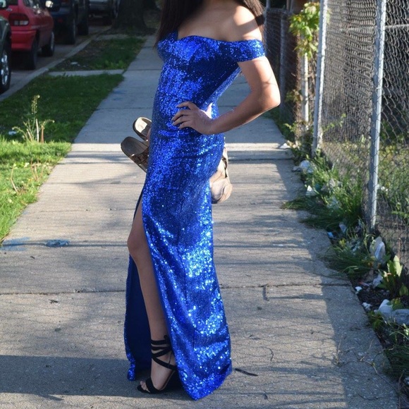 Dresses & Skirts - Prom Dress